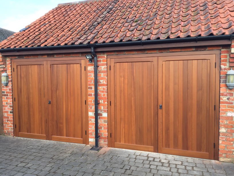 Woodrite, York range, Chalfont design side hinged doors